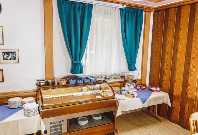 פנסיון Gasthof Kirchberger