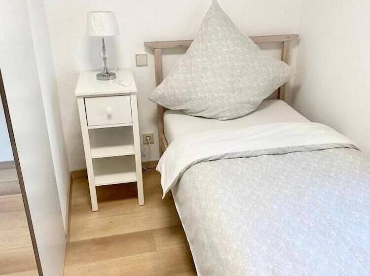 膳宿费 Haus Leipheim