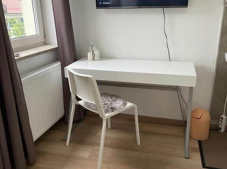 膳宿费 Haus Leipheim