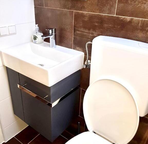 膳宿费 Haus Leipheim