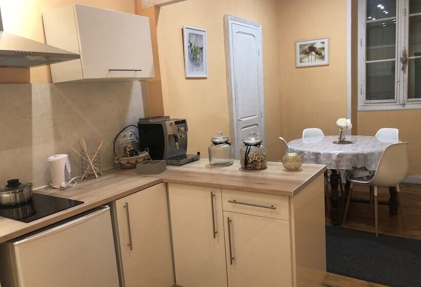 پانسیون L Hommage