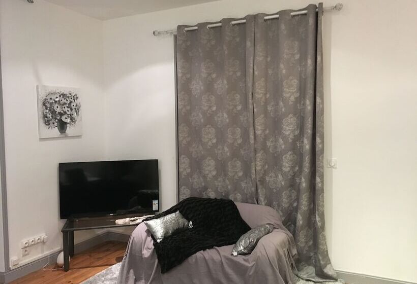 پانسیون L Hommage