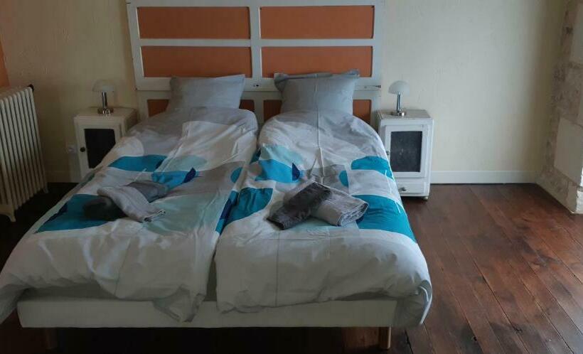 Пансион La Miramboise, Chambres Et Table D Hôtes