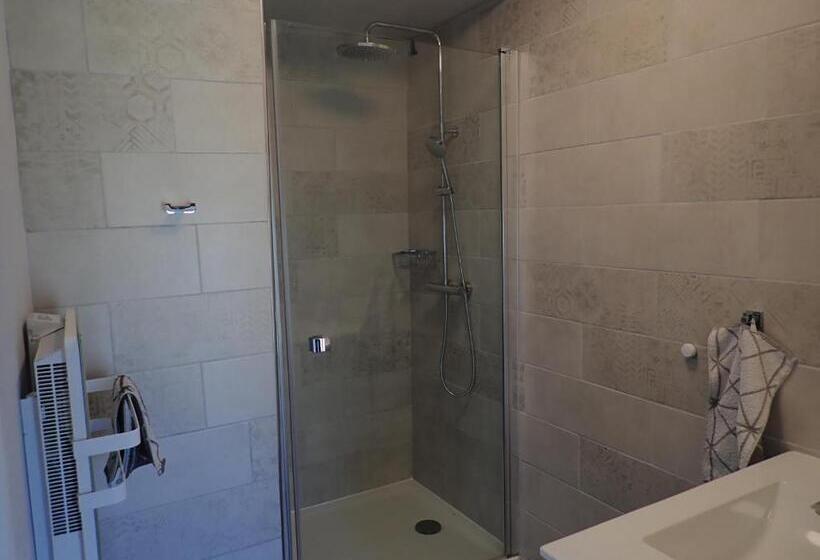 Пансион La Miramboise, Chambres Et Table D Hôtes