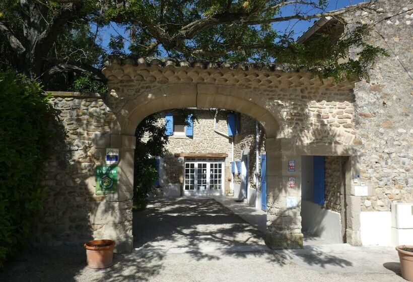 بنسيون Le Mas Du Sillot