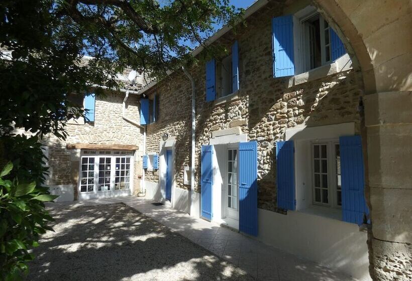 بنسيون Le Mas Du Sillot