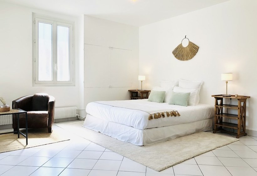 Пансион Les Restanques