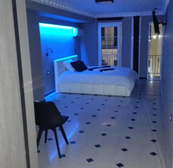 פנסיון Pietra Mare Suites