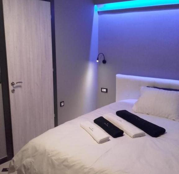 פנסיון Pietra Mare Suites