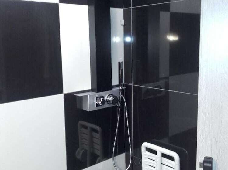 פנסיון Pietra Mare Suites