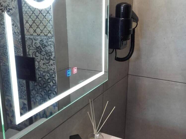 פנסיון Pietra Mare Suites