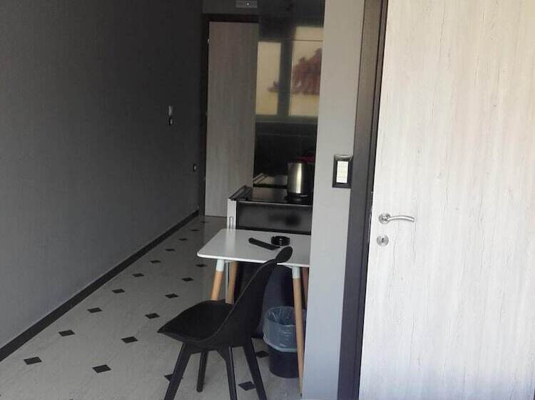 פנסיון Pietra Mare Suites