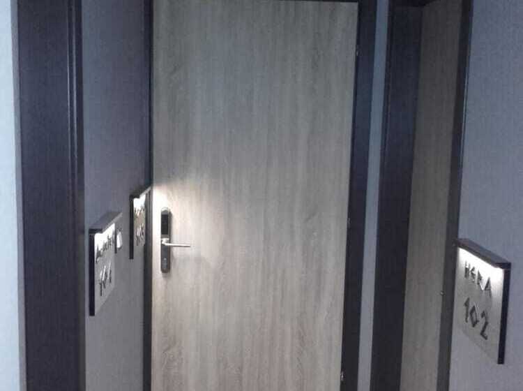 פנסיון Pietra Mare Suites
