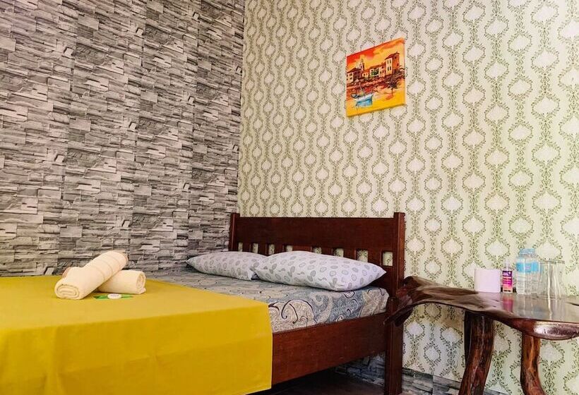 پانسیون Pisces Tourist Inn   Port Barton