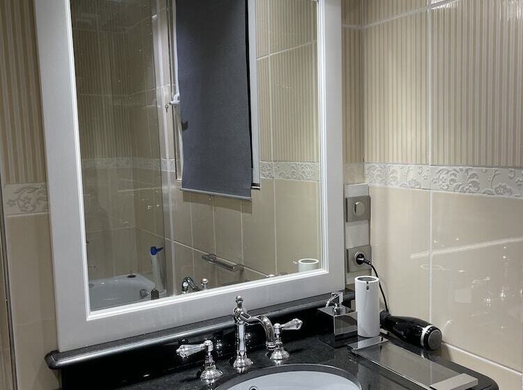 פנסיון Résidence Des Fleurs