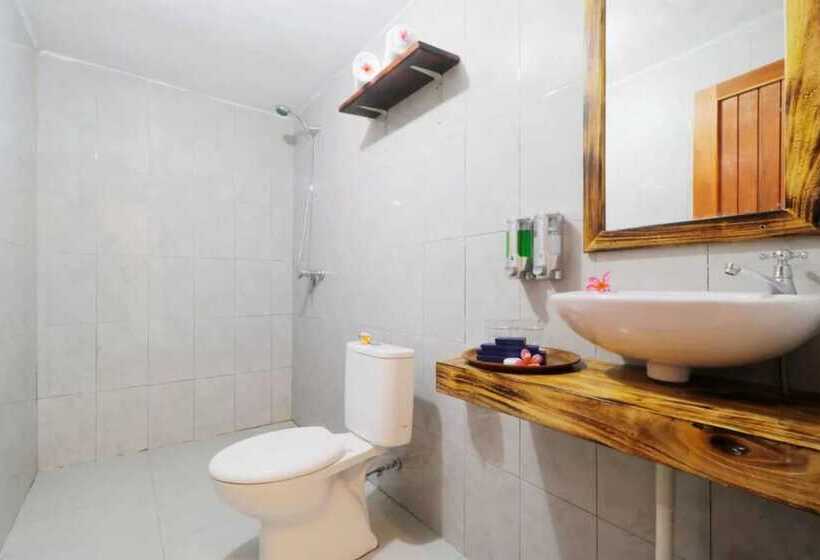 بنسيون Temeling Jungle Inn