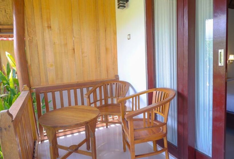 פנסיון Temeling Jungle Inn