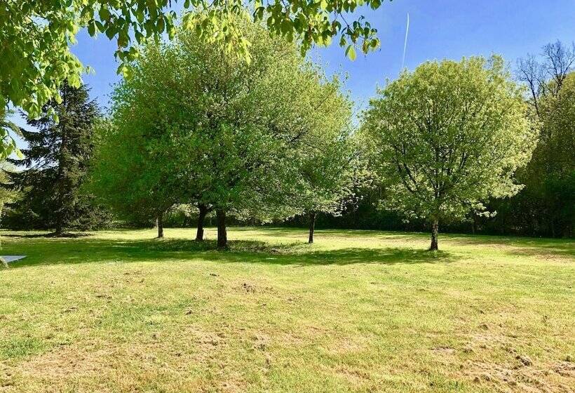 بنسيون Villandry  Domaine De L Augeonnière