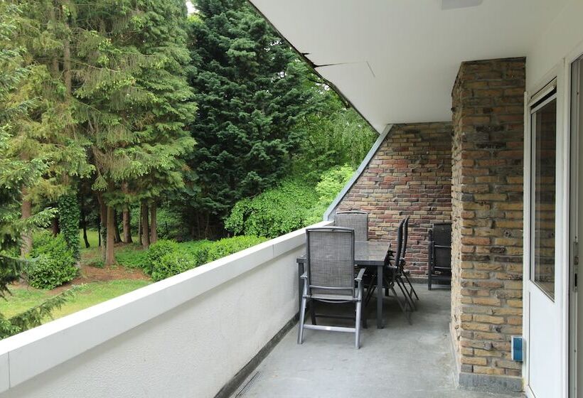 استراحتگاه Vakantiepark De Bosrand