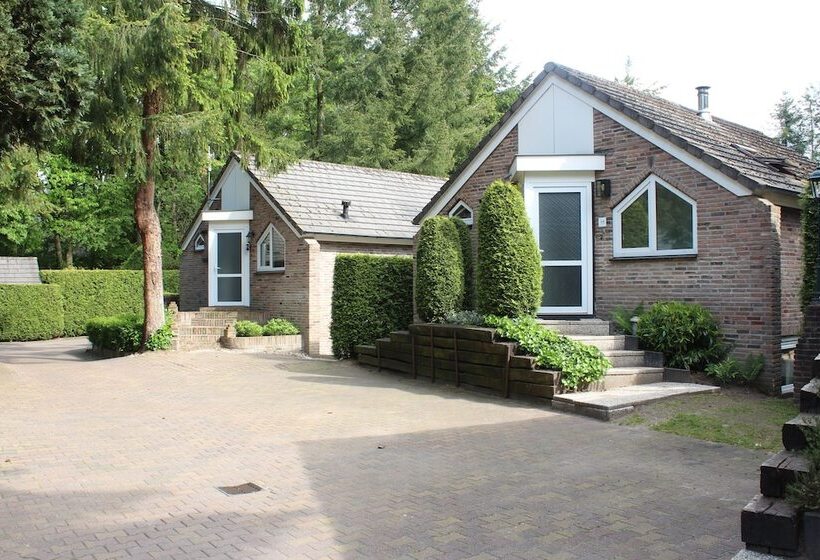 استراحتگاه Vakantiepark De Bosrand