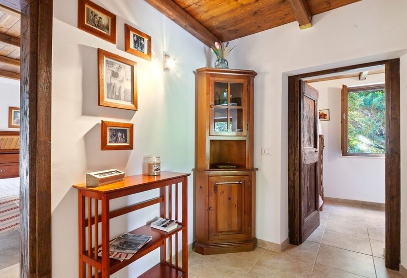 Rustic Cottage In Avigliano Umbro With Sauna & Pool