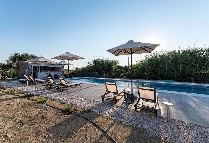 Abeloessa Methonian Hospitality