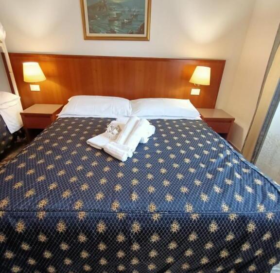 ベッドアンドブレックファースト Domus Cesena