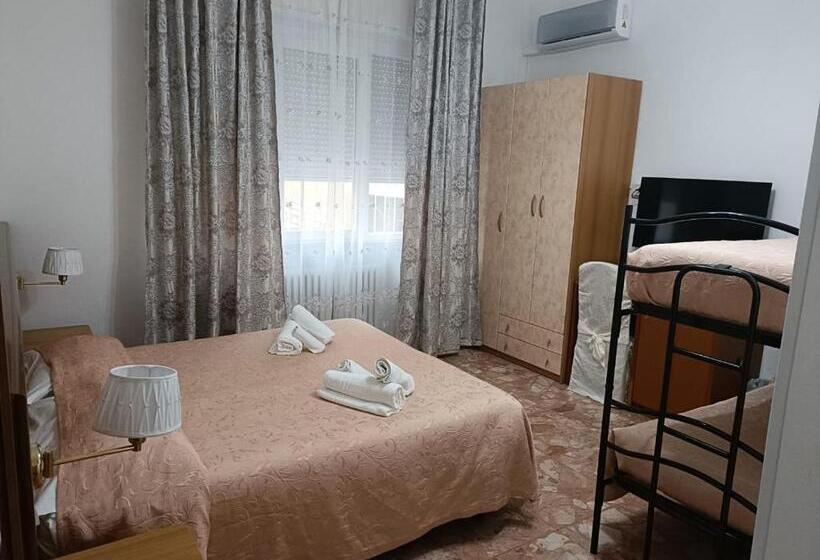 ベッドアンドブレックファースト Domus Cesena