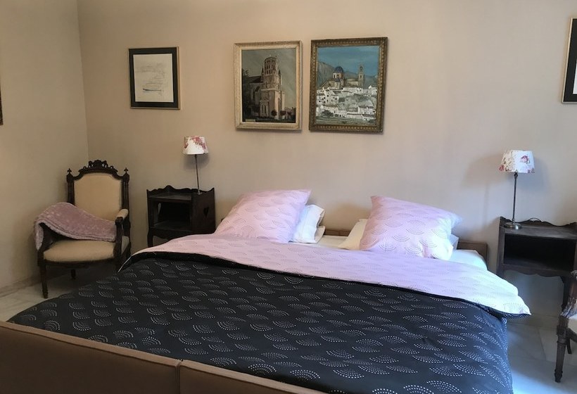 민박 Residence Le Petit Paradis