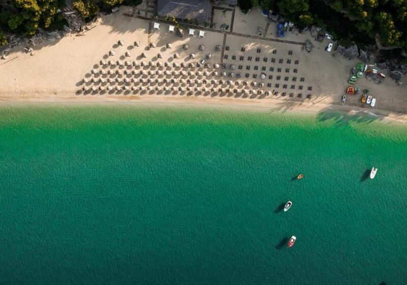 Canale Hotel & Suites