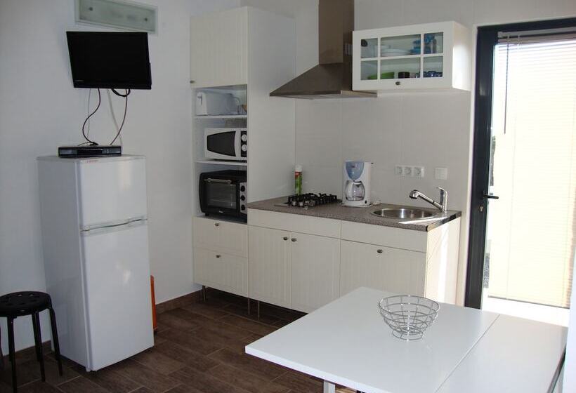 Casa Da Poça Branca