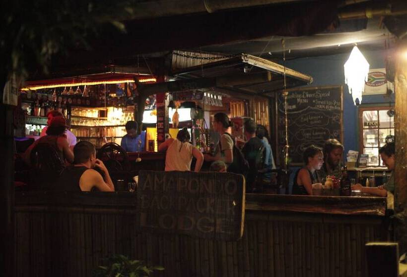 Отель Amapondo Backpackers Lodge