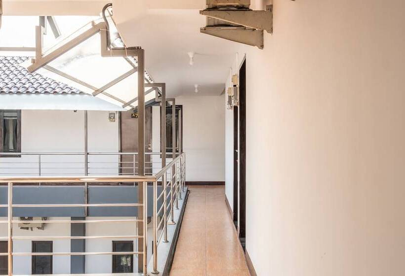 酒店 Anyelir Residence By Oyo Rooms