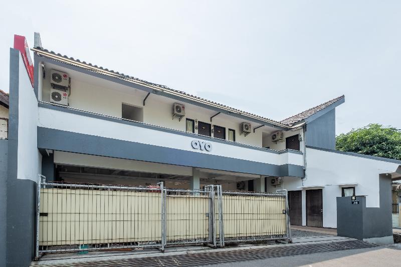 酒店 Anyelir Residence By Oyo Rooms