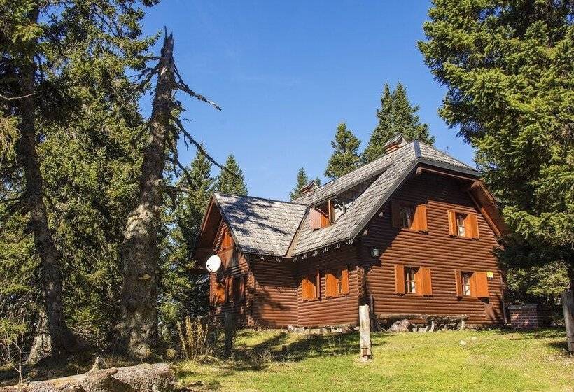 هتل Apartmajska Hiša Muštrinka