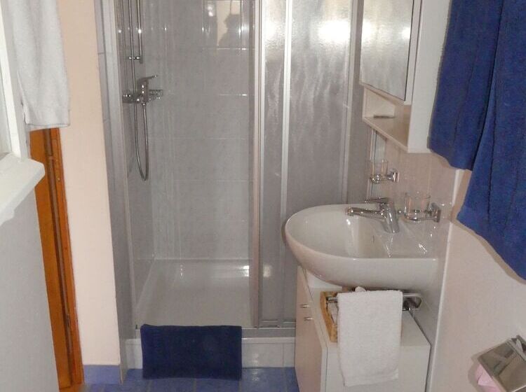 Отель Au Bonheur Des Iris