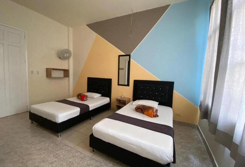 فندق Calle Real Suite