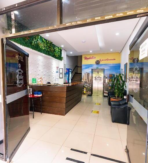 فندق Calle Real Suite