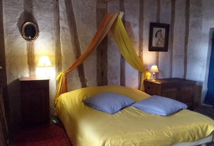 فندق Chateau De Chémery