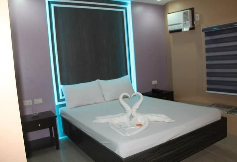 Отель El Vistra Travellers Inn & Coffee Shop