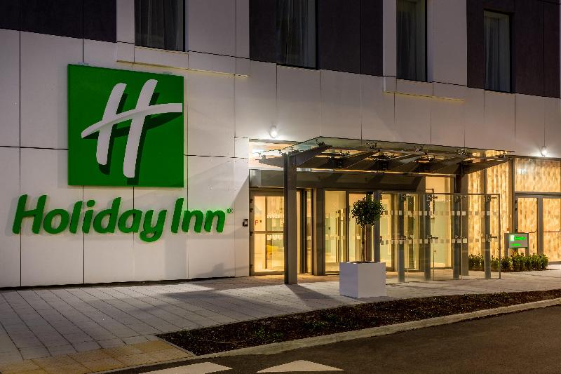 Отель Holiday Inn Dublin Airport