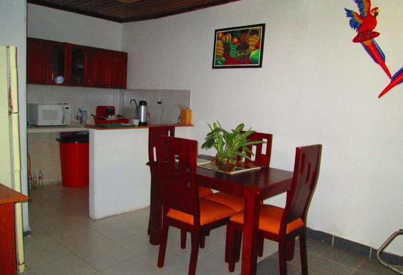 בית מלון כפרי Huito