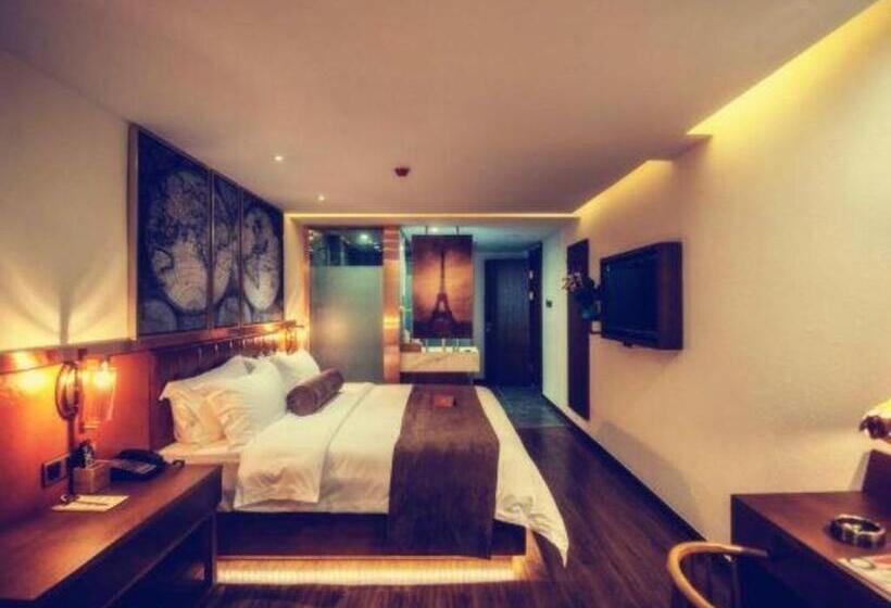 호텔 James Joyce Coffetel Xining Central Plaza