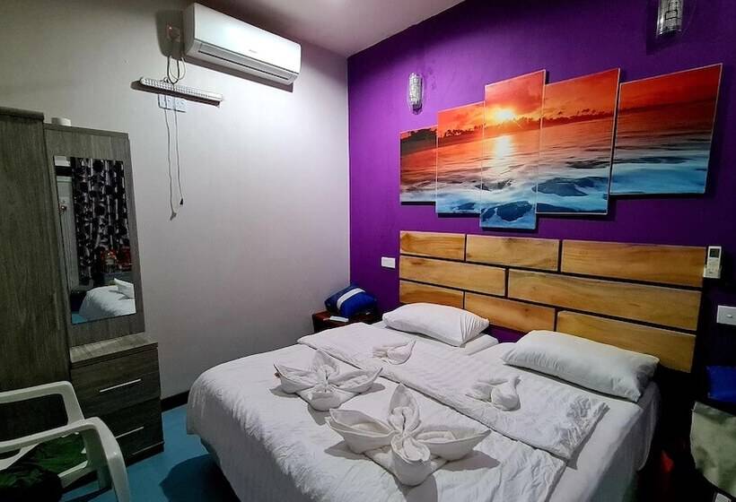 호텔 Jerrys Dive Lodge