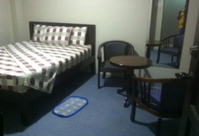 فندق Madid's Inn Beach Resort