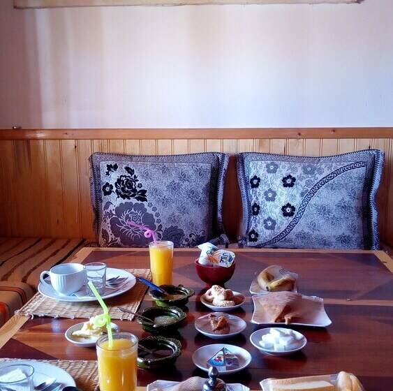 ホテル Maison D Hôtes La Vallée Des Figues