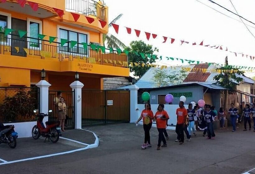 هتل Marvin's Seaside Inn