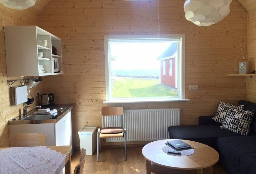 هتل Mjóeyri Travel Holiday Homes