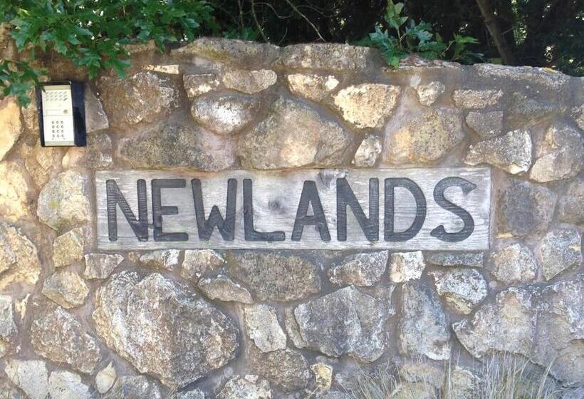 فندق Newlands Bed And Breakfast