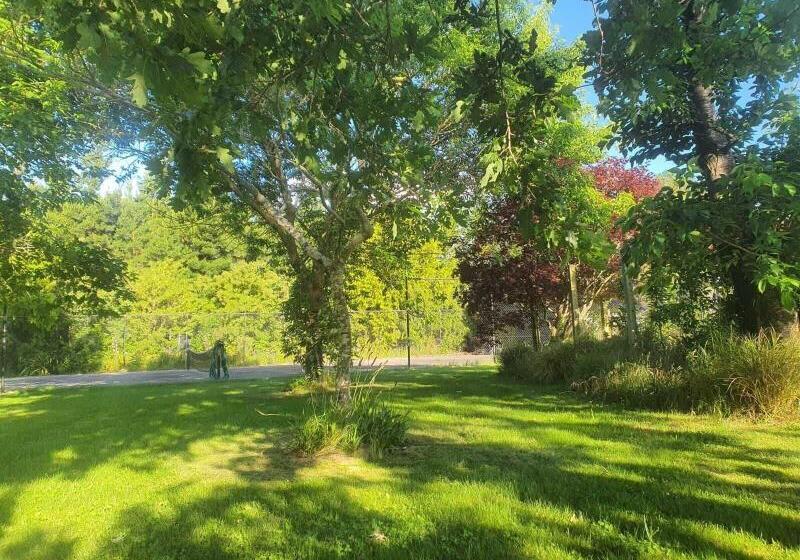 فندق Newlands Bed And Breakfast